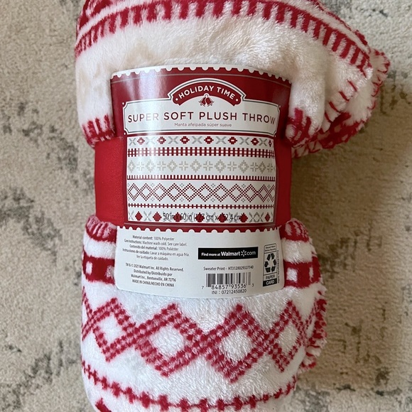 Super Plush Throw Blanket - Picture 2 of 2